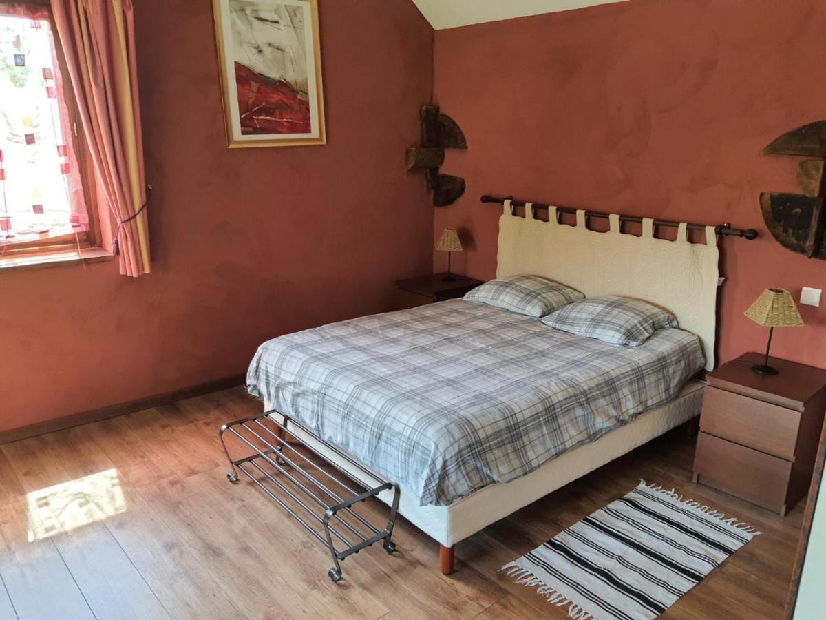 Bed and Breakfast La Parenthese Saint-Genix-sur-Guiers Zewnętrze zdjęcie