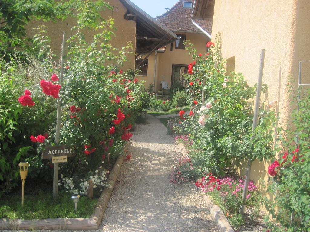 Bed and Breakfast La Parenthese Saint-Genix-sur-Guiers Zewnętrze zdjęcie