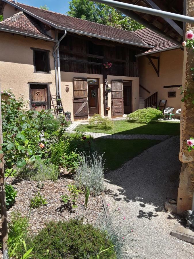 Bed and Breakfast La Parenthese Saint-Genix-sur-Guiers Zewnętrze zdjęcie